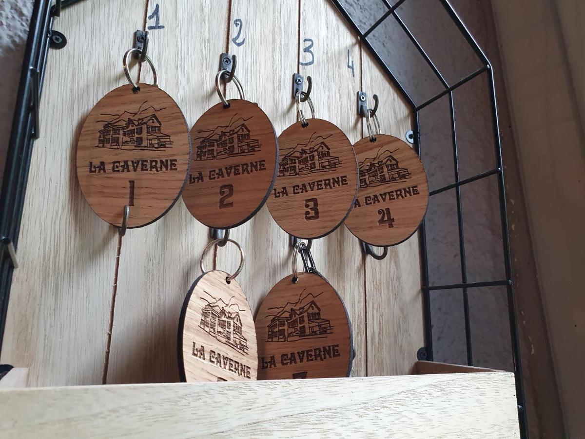 Auberge La Caverne Laruns Eksteriør billede