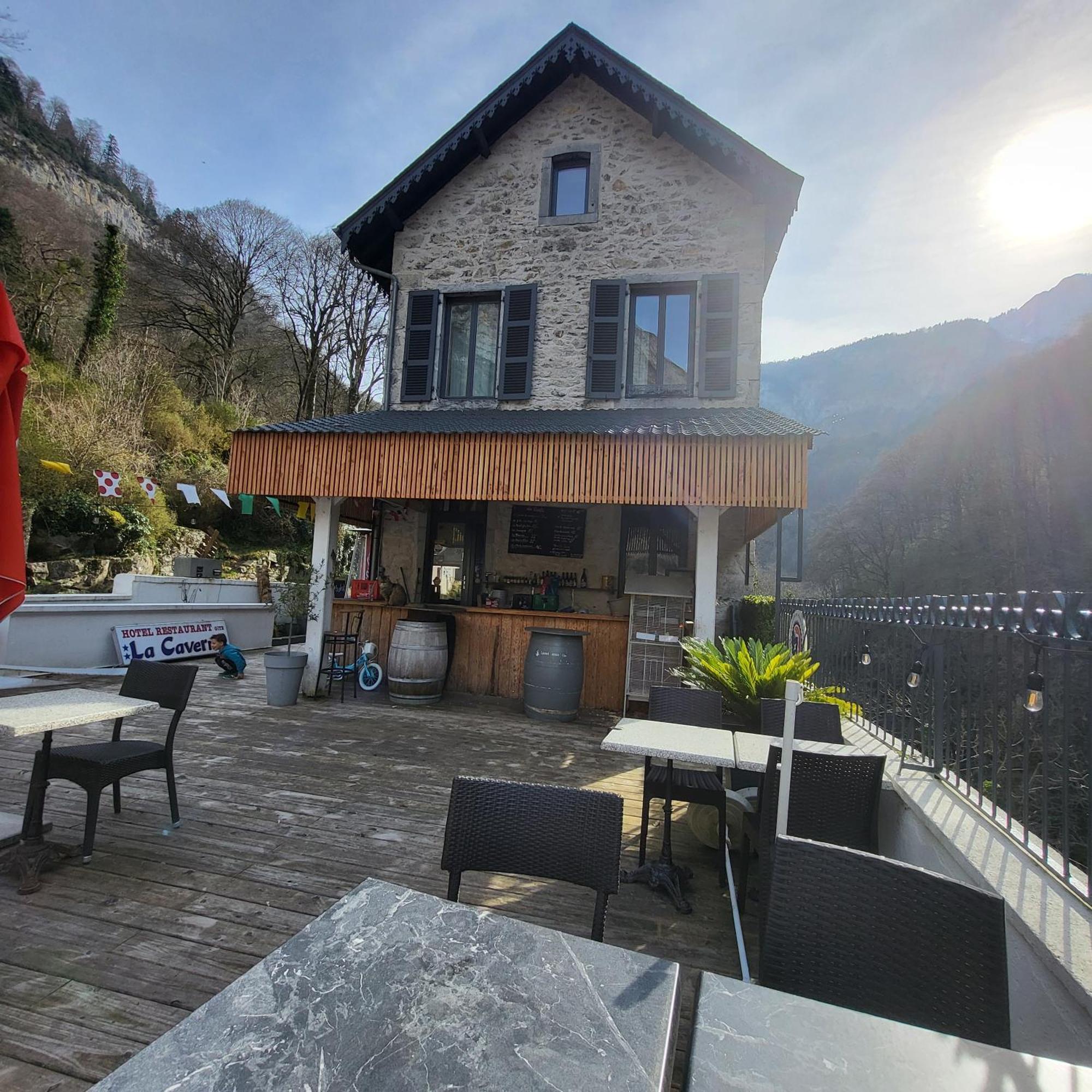 Auberge La Caverne Laruns Eksteriør billede